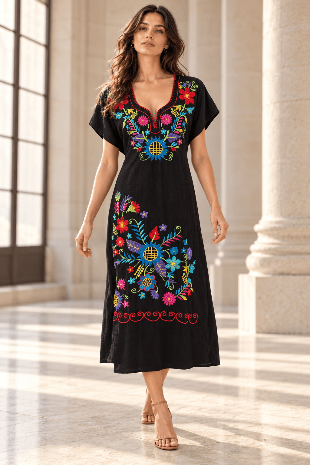 Vestido negro con flores multicolor