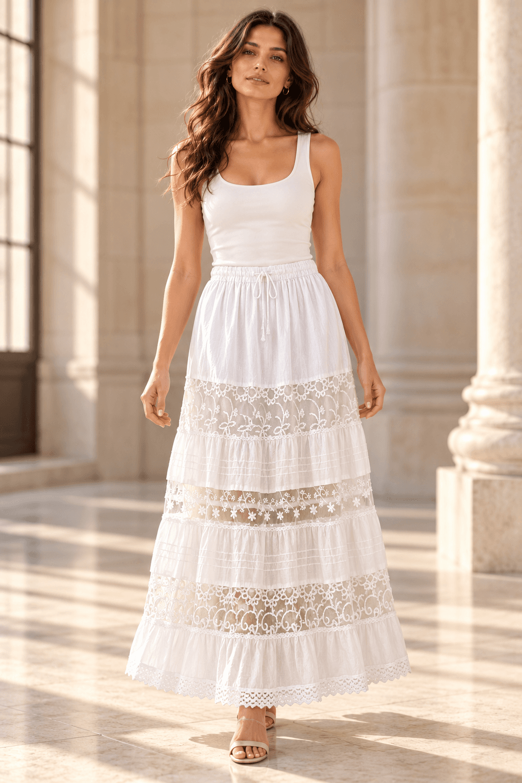 Falda larga blanca con bordado floral